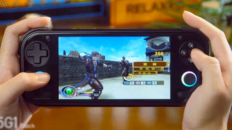 Anbernic's first Snapdragon handheld looks like a Switch Lite, but it will sweat running PS2 games