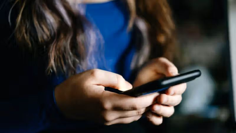 FCC plans ID mandate that could block anonymous use of prepaid burner phones