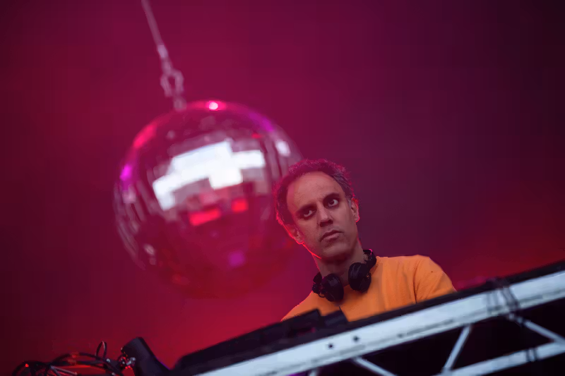 Listen to Four Tet’s Surprise New 🕈︎♓︎■︎♑︎♎︎♓︎■︎♑︎⬧︎ Album