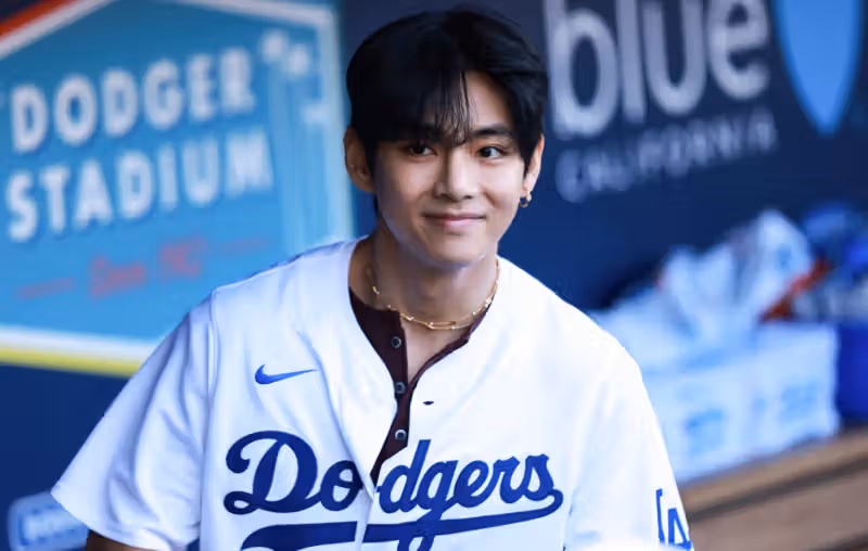 BTS’ V reveals hearing loss issues amid world tour