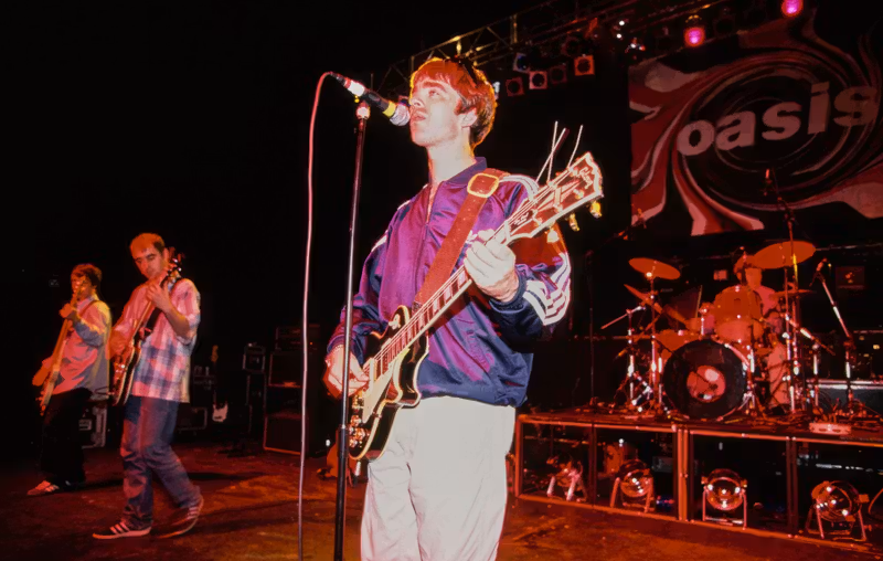Watch previously-unseen footage of Oasis’ early 1994 gig in Glasgow