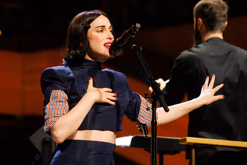 St. Vincent played Lincoln Center with New York Philharmonic (pics, video, setlist, recap)