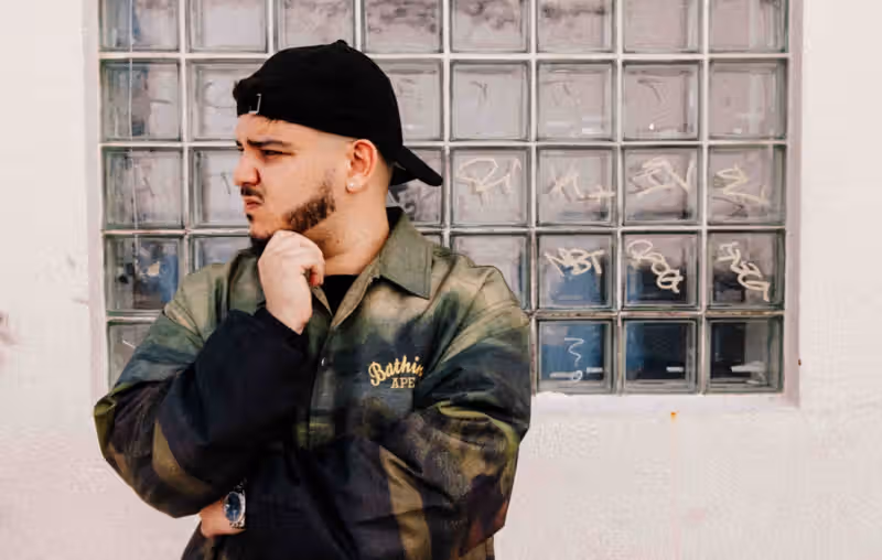 Drum ‘n’ bass DJ Bou goes viral with track sampling flight attendant dealing with irate passenger, then brings her on stage in Las Vegas