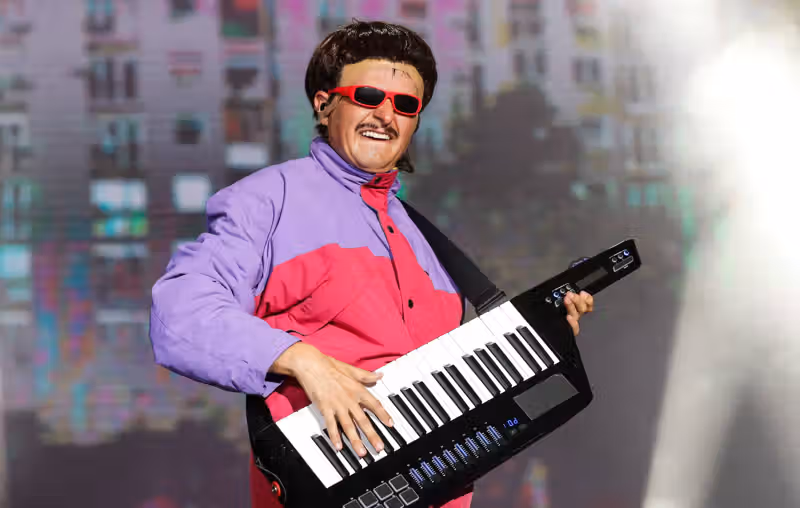 Oliver Tree’s family honour his wishes to launch foundation to provide grants to young artists