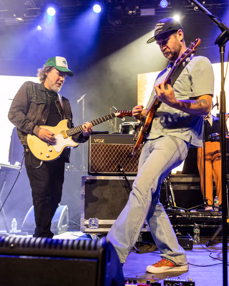 Broken Social Scene paid tribute to Glen Hansard at Brooklyn with Metric (night 2 pics & video)