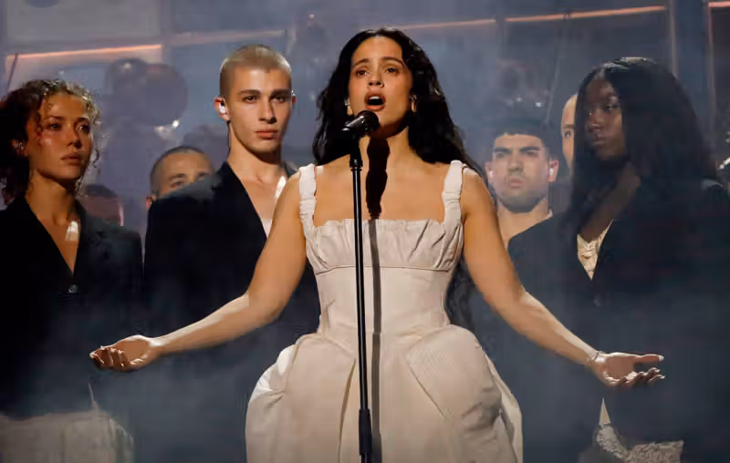 Watch Rosalía sing Bad Bunny’s ‘Safaera’ with tequila shot in Monterrey