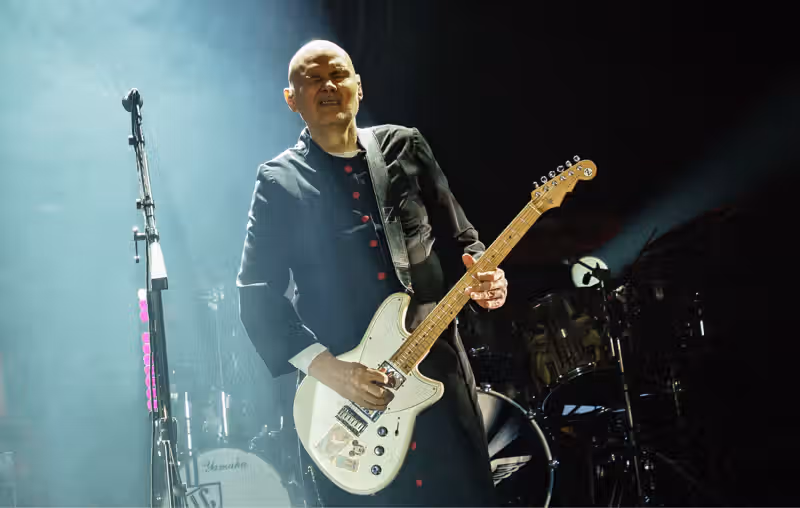 Watch Smashing Pumpkins reunite with Melissa Auf der Maur and bring out ‘The Brady Bunch’s Barry Williams at Lollapalooza pre-show
