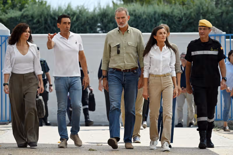 Spain’s biggest blaze risks scorching conservatives ahead of key election year