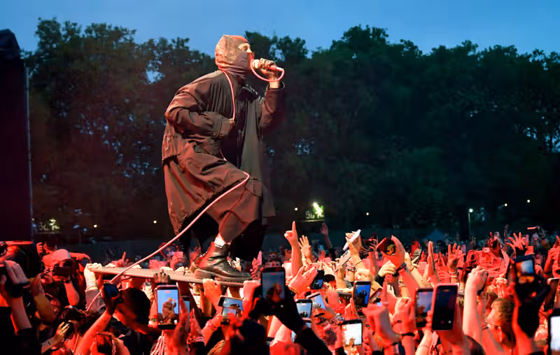 Watch Twenty One Pilots debut ‘Robot Voices’ live and cover The Beatles, Radiohead and The White Stripes at All Points East 2026