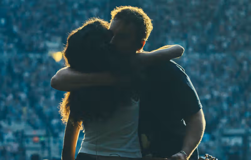 Sam Fender and Olivia Dean’s ‘Rein Me In’ makes history as longest-running British Number One of all time